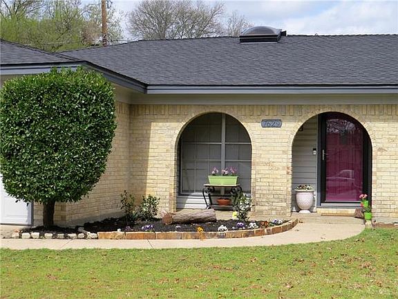 2nd image of 7629 Circle Dr