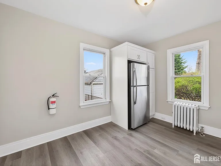 119 Vogel Pl — Photo 24