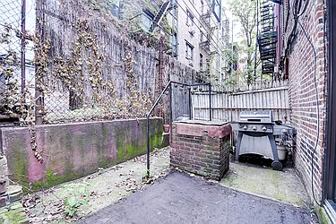 Rented by Urbane Brokerage