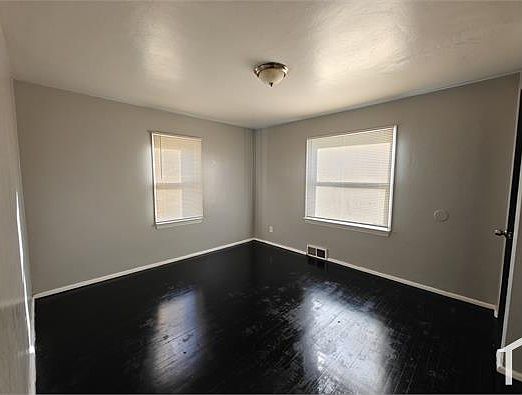 4th image of 6060 Washington Ave