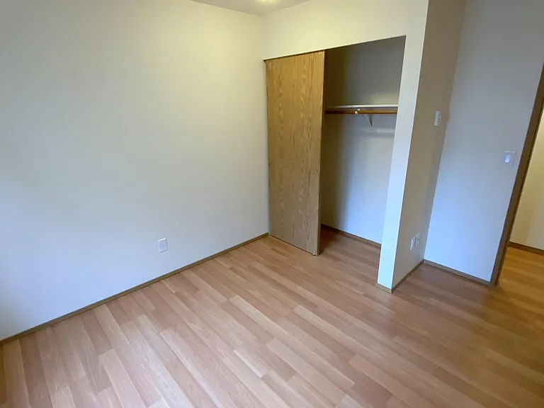 2021 NW 59th St #102 — Photo 12
