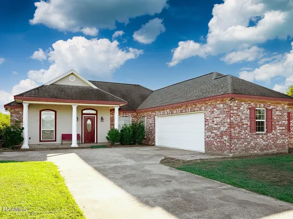 219 Faith Dr, Opelousas, LA 70570