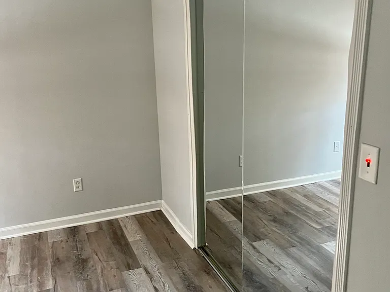 3255 Cresson St #1 — Photo 8
