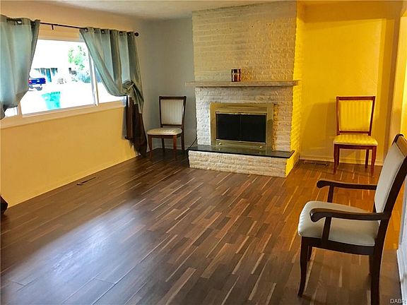 3rd image of 2601 Latonia Ave