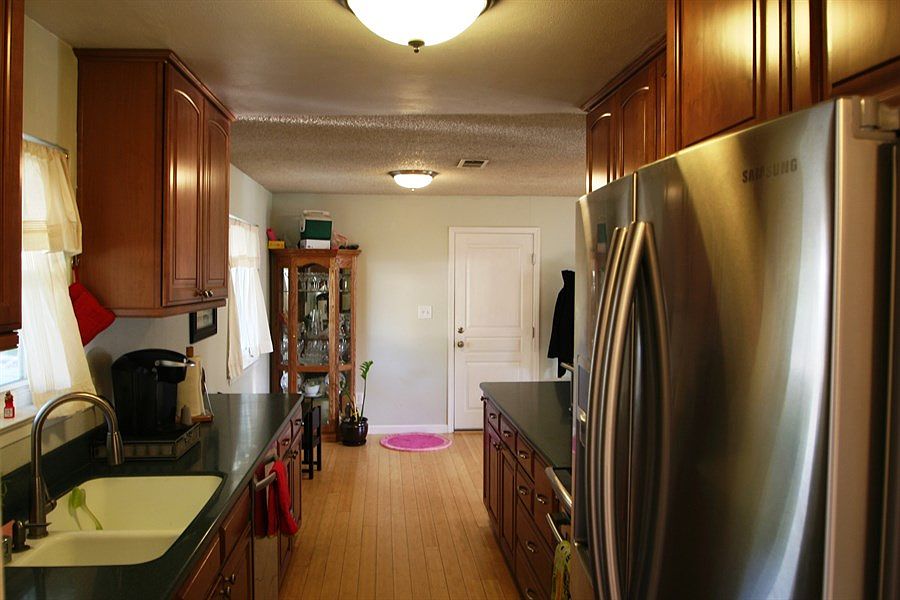 2nd image of 5323 Aldorae St