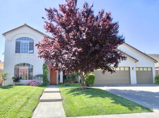 5739 W Country Ave, Visalia, CA 93277