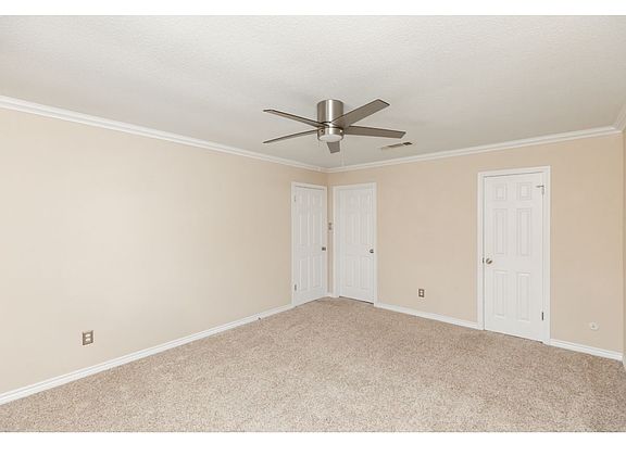 5th image of 6862 Marshall Place Dr