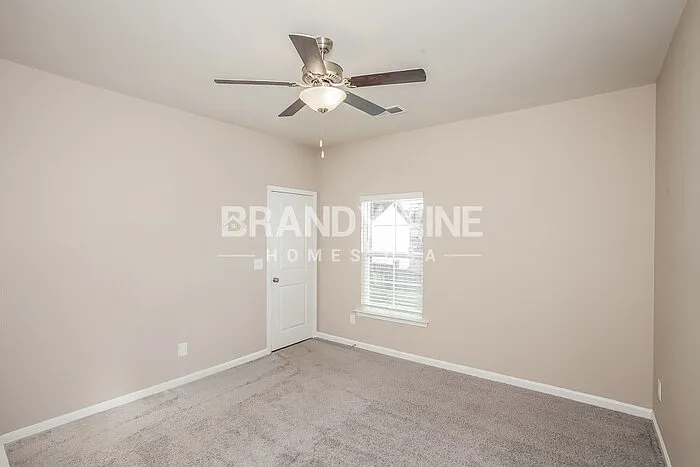 519 Glenmanor Dr — Photo 15