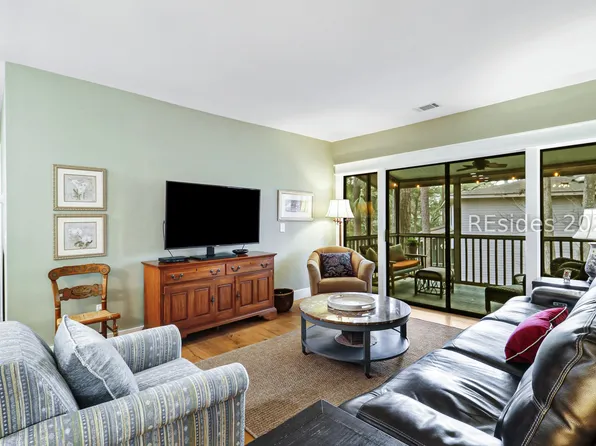 24 Three Mast Ln, Hilton Head Island, SC 29928