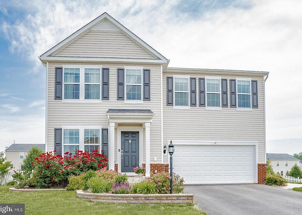 1st image of 47 Charter Gate Dr