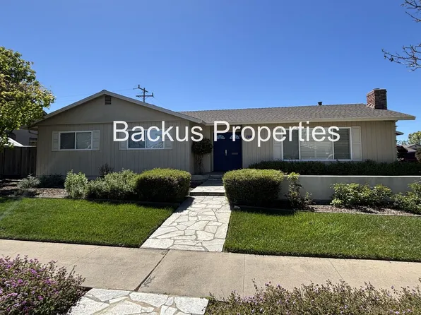 211 Chaucer Dr, Salinas, CA 93901