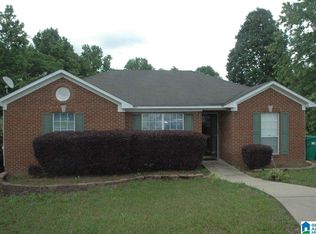 117 Anna Ct, Pleasant Grove, AL 35127