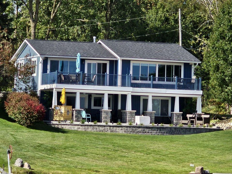 1st image of 13825 Grandview Dr