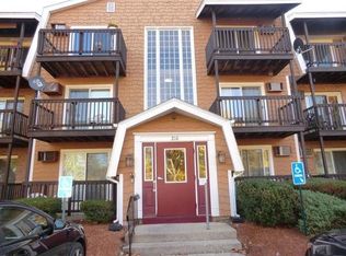 210 Brook Village Rd APT 9, Nashua, NH 03062