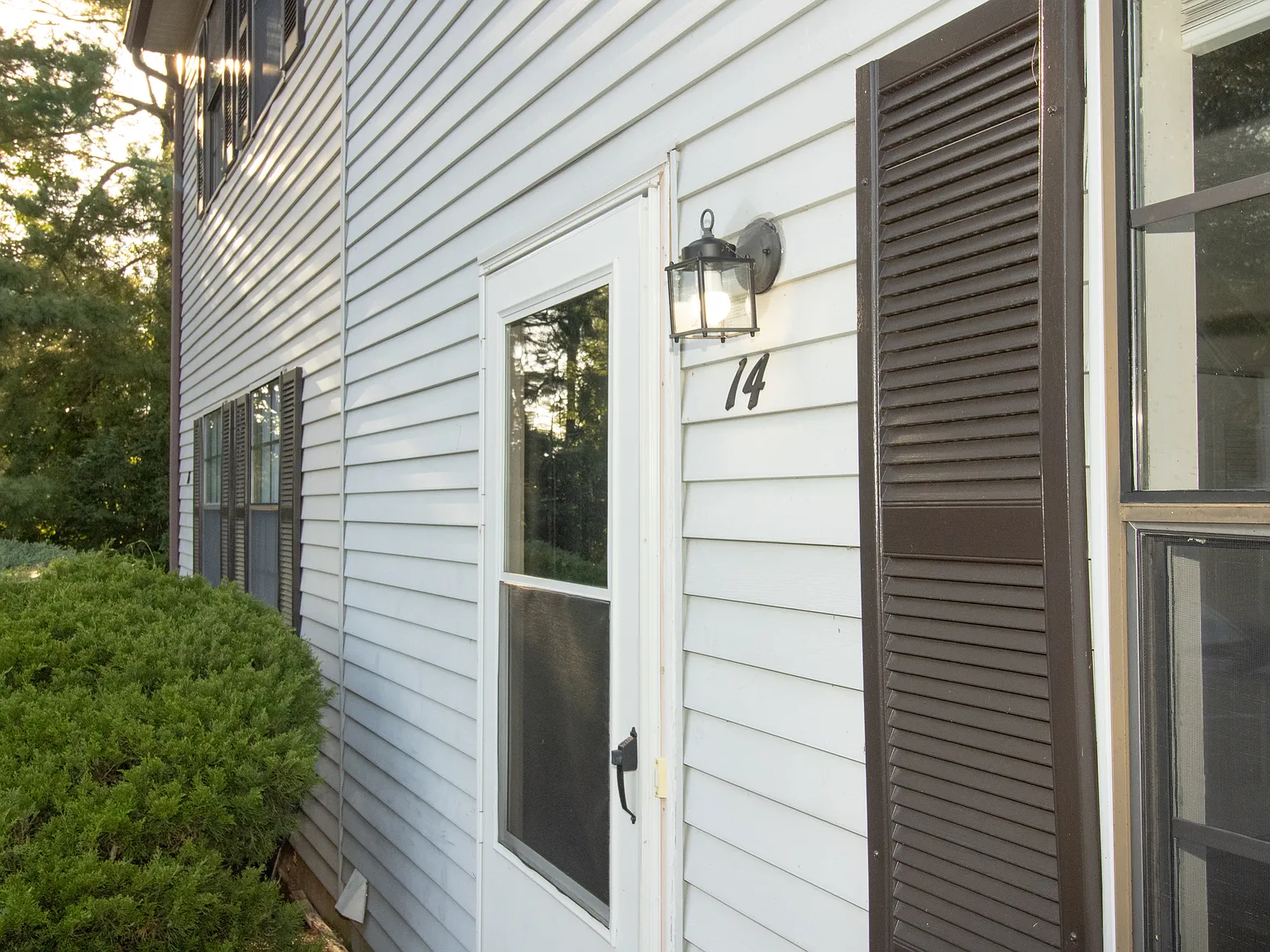 2 bed, 864 sqft, $1,150 — Photo 2
