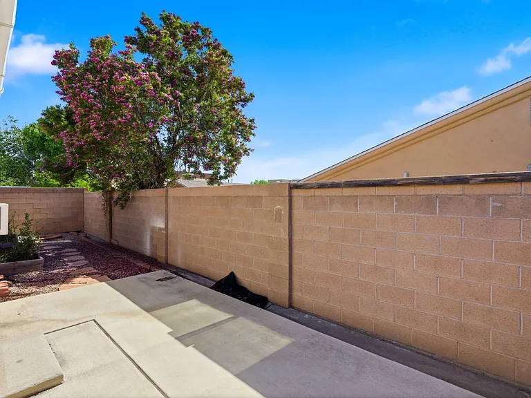 8319 Santa Clarita St NE — Photo 29