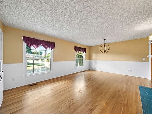 4th image of 7000 Topeka Ln