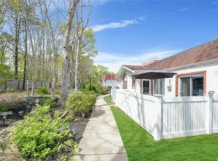 773 Blue Ridge Dr, Medford, NY 11763