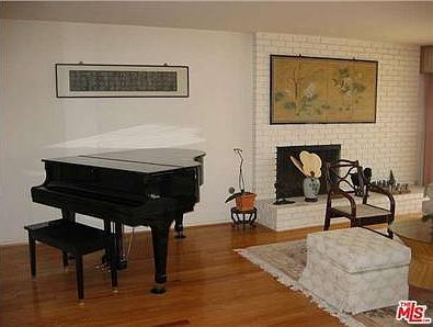 3rd image of 3701 Oceanhill Way