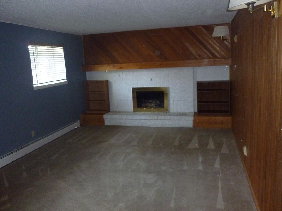 2nd image of 1157 E Geddes Ave