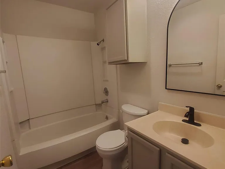 6909 Hyland Cir #A — Photo 20