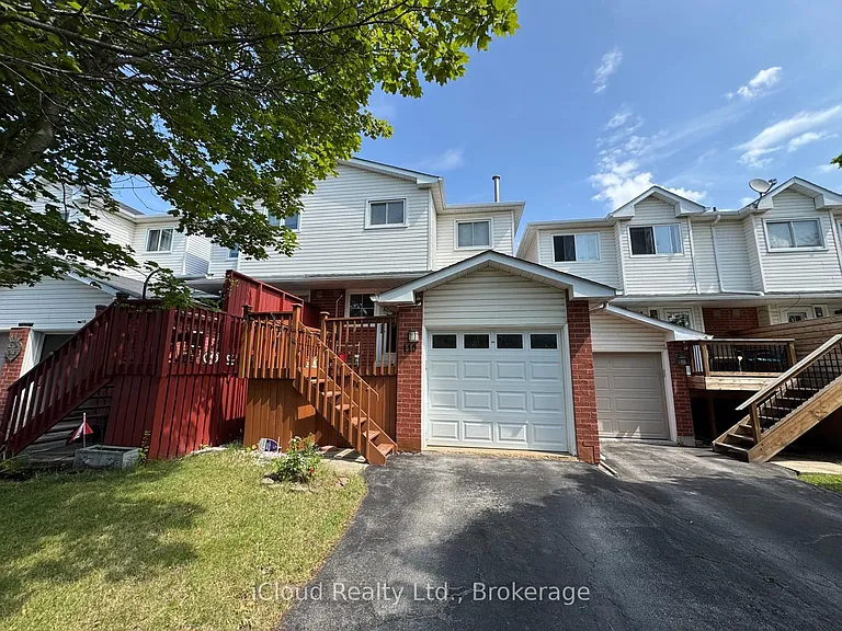 110 Glenashton Dr — Photo 12