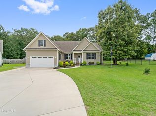 111 Virginia Ct, New Bern, NC 28562