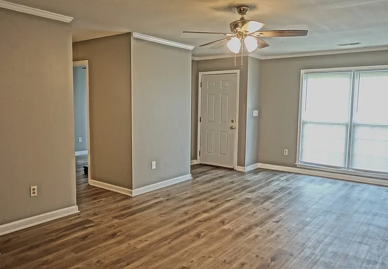 111 Scarlet Oak Cir — Photo 7