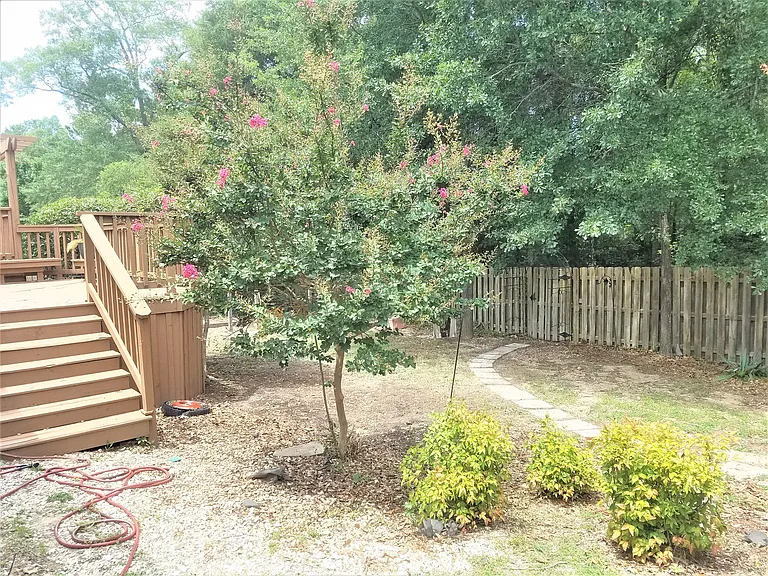 4532 Country Glen Cir — Photo 17