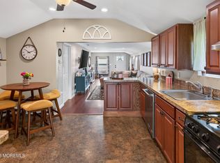 758 Monmouth Parkway, North Middletown, NJ 07748