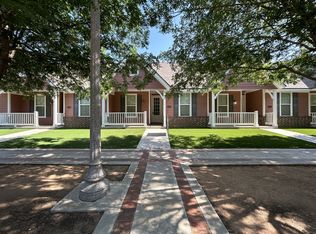 2134 10th St, Lubbock, TX 79401