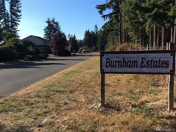 2nd image of 507 Burnham Ln SE