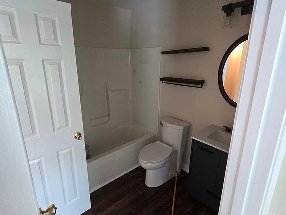 3rd image of 45834 Wolftrap Way