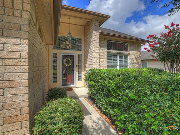 3rd image of 716 Hollow Rdg