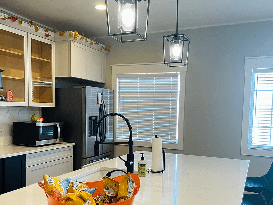 Fully-Equipped Kitchen with Garbage Disposal
