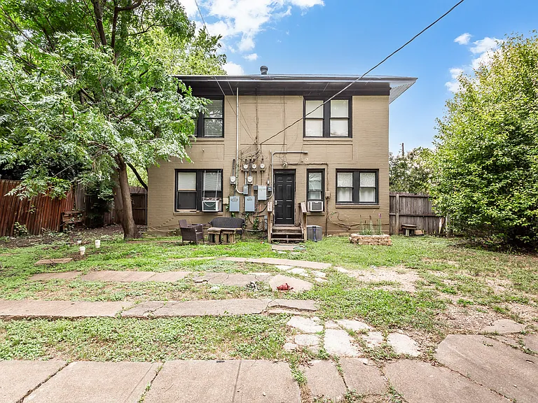 5736 Worth St — Photo 18