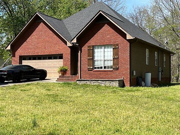 5th image of 612 Glenn Chapel Rd