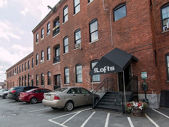 5th image of 125 Goff Ave Unit 2206