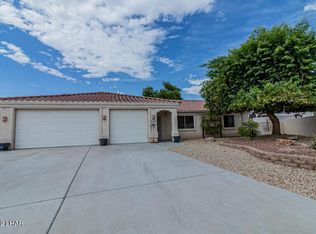 3281 Canal Ln, Lake Havasu City, AZ 86404