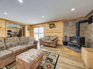 9722 Schichtel Rd, Kingsley, MI 49649