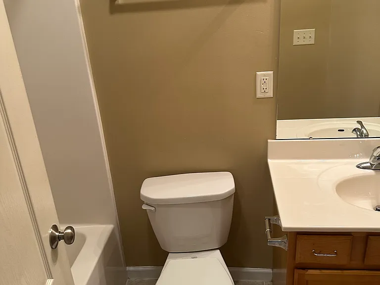 103 Stonecrest Ln — Photo 6