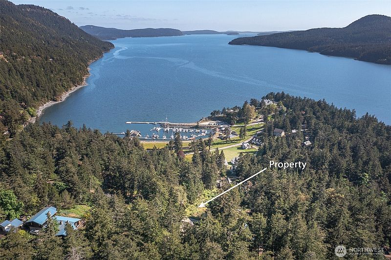 5th image of 17 Cascade Way