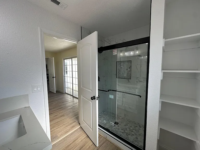 13000 Lorenzo Ct — Photo 31
