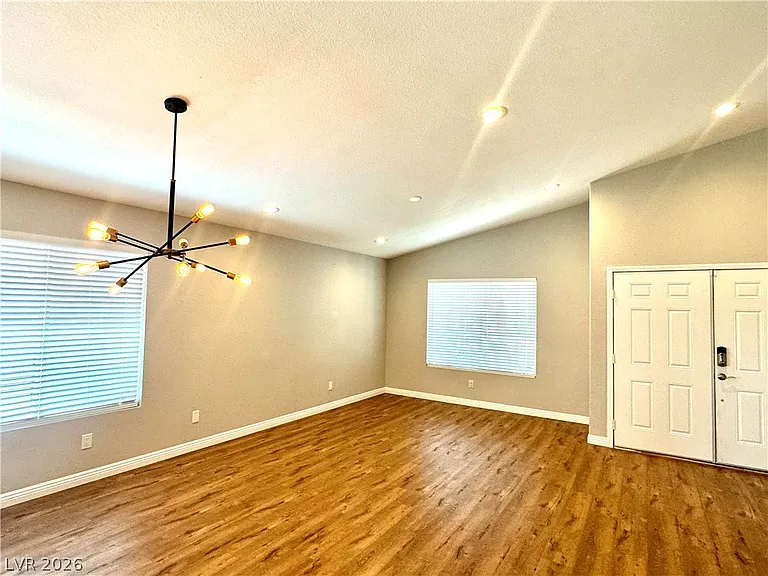 10224 Desert Wind Dr — Photo 5