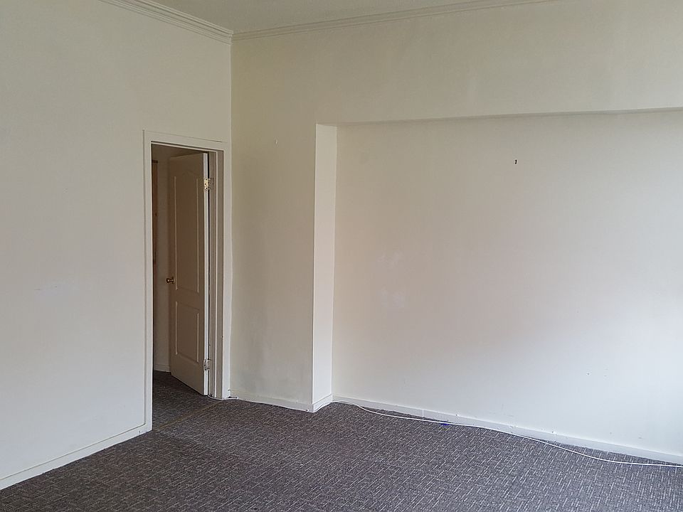 1st image of 1829 N 22nd St