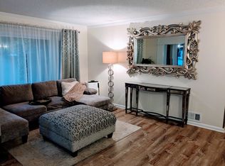 (Undisclosed Address), Milwaukie, OR 97222