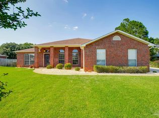 7292 Broadmoor St, Navarre, FL 32566