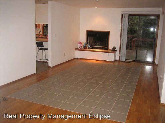 4th image of 9730 NE 141st Ct