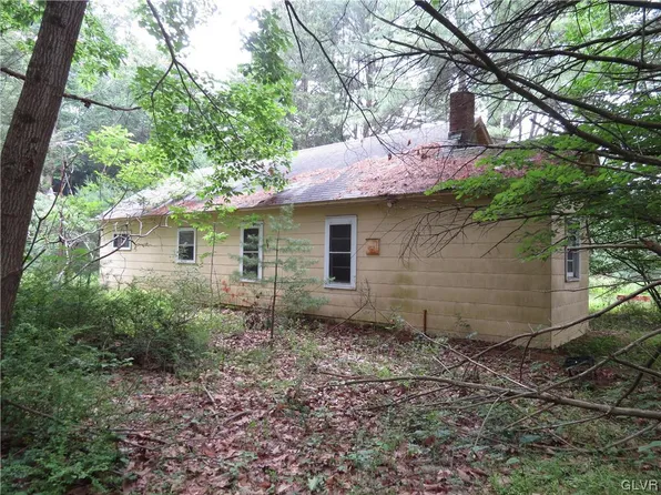 520 Burger Hollow Rd, Kunkletown, PA 18058