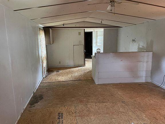 3rd image of 4998 Hawaiian Village Dr #4